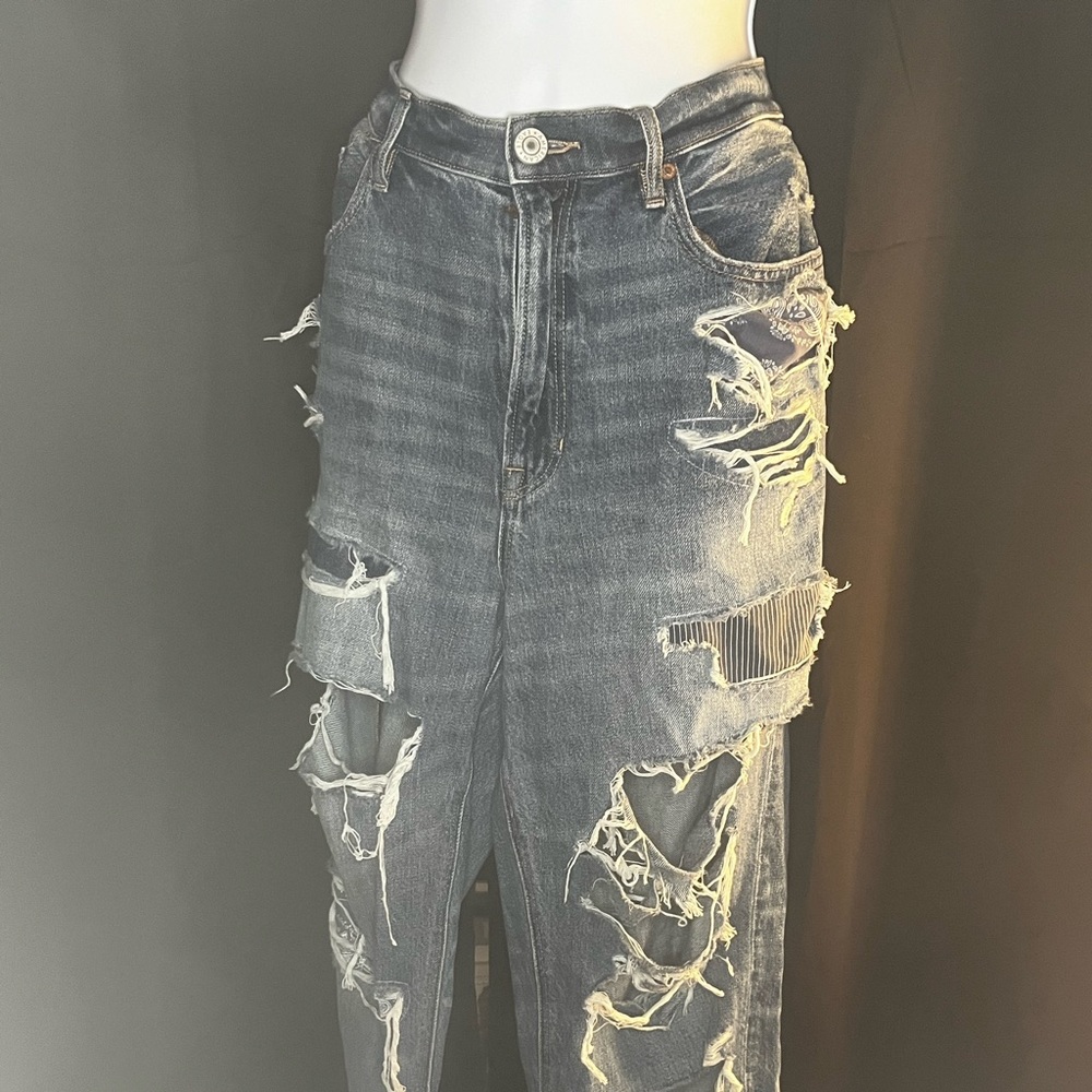 American Eagle Ripped Jeans